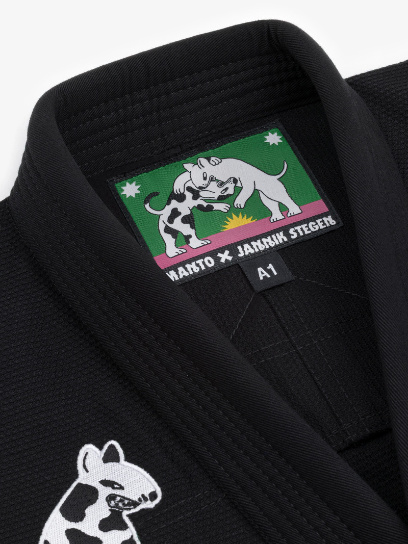 MANTO Dogs Women's BJJ GI - black